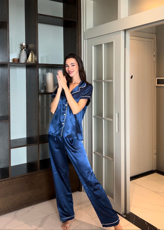 Premium İpek Saten Lacivert Gömlek Yaka Pantolon Pijama Takımı