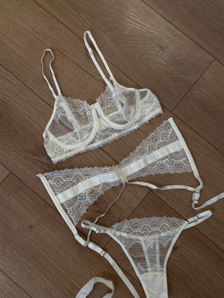 Swan ballet Garter set (Shipping time 5 business days)