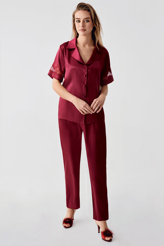 Premium Bordo İpek Saten Dantel Detay Gömlek Yaka Pijama Takımı